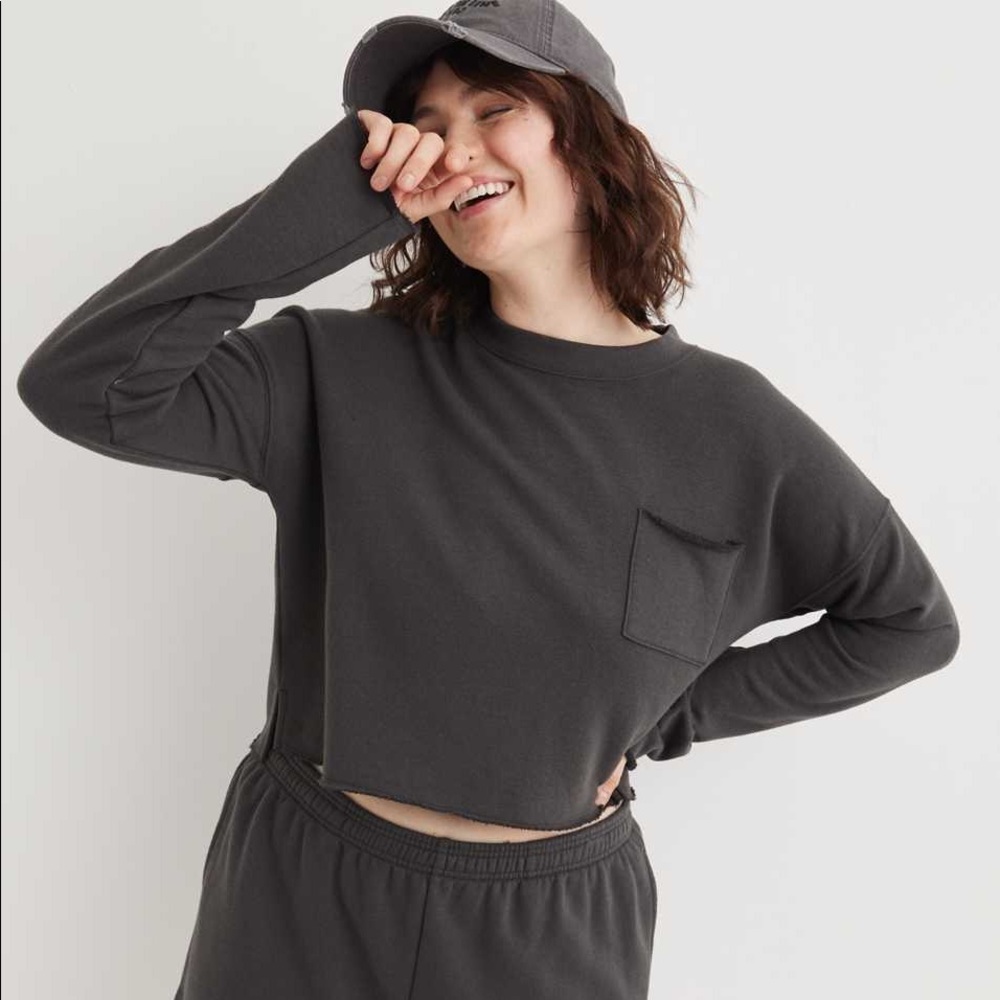 Sunday Soft Cropped Crew Sweatshirt